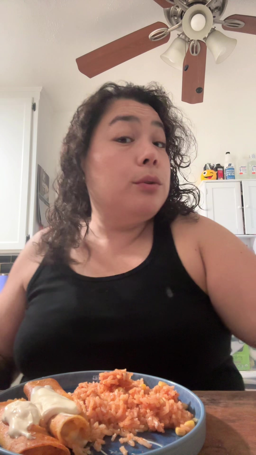 @Luzyta