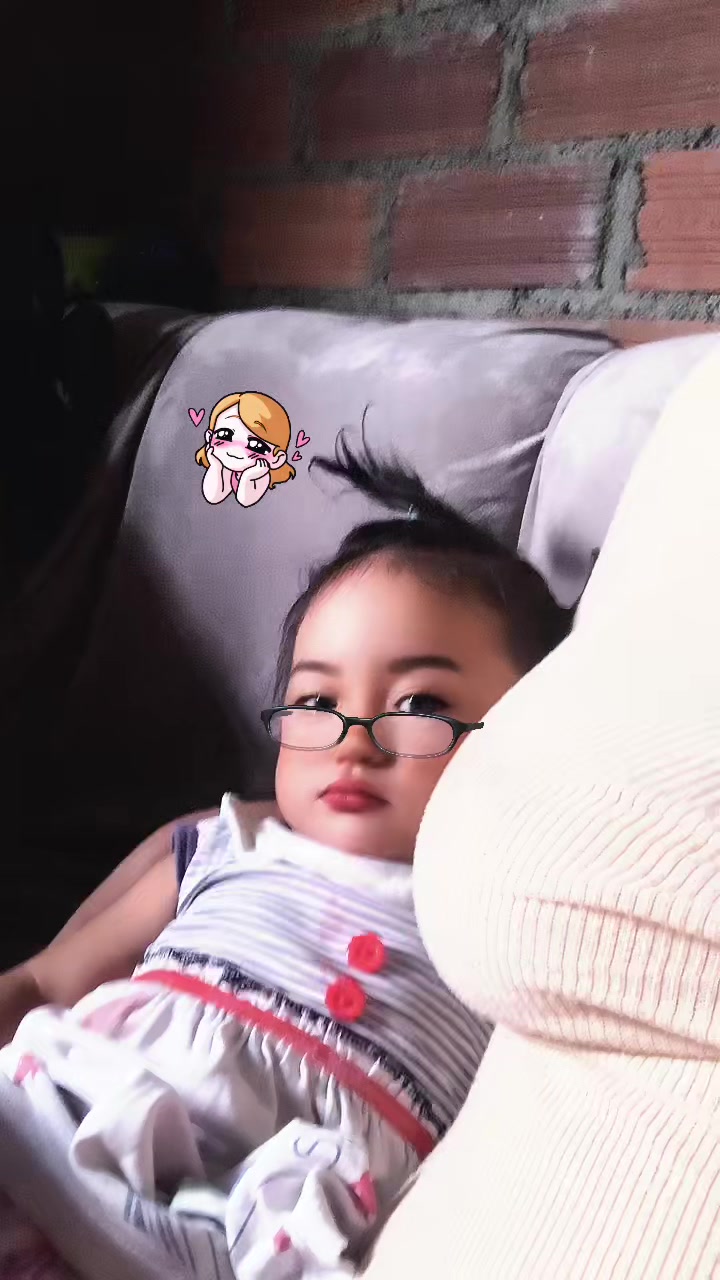 @miliflores