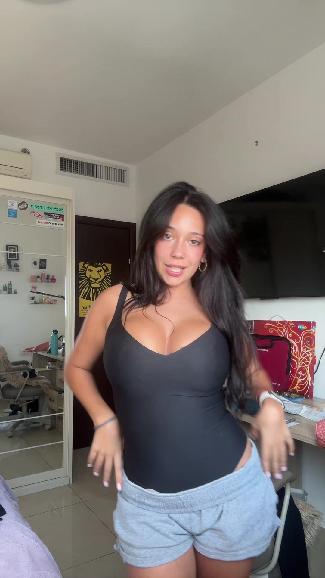 @liyush💕