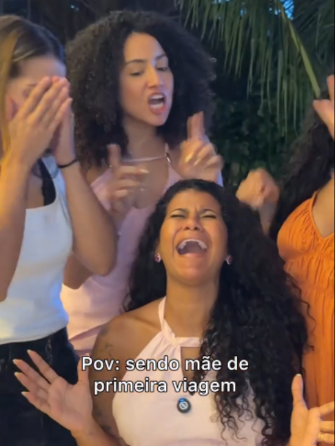 @loresouza