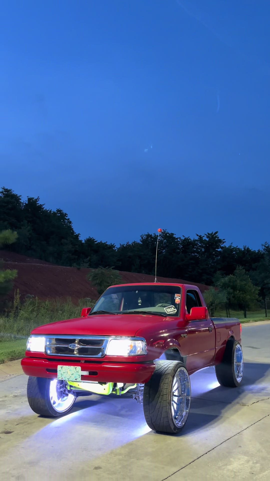 @𝙁𝙤𝙬𝙡𝙚𝙧 🐗