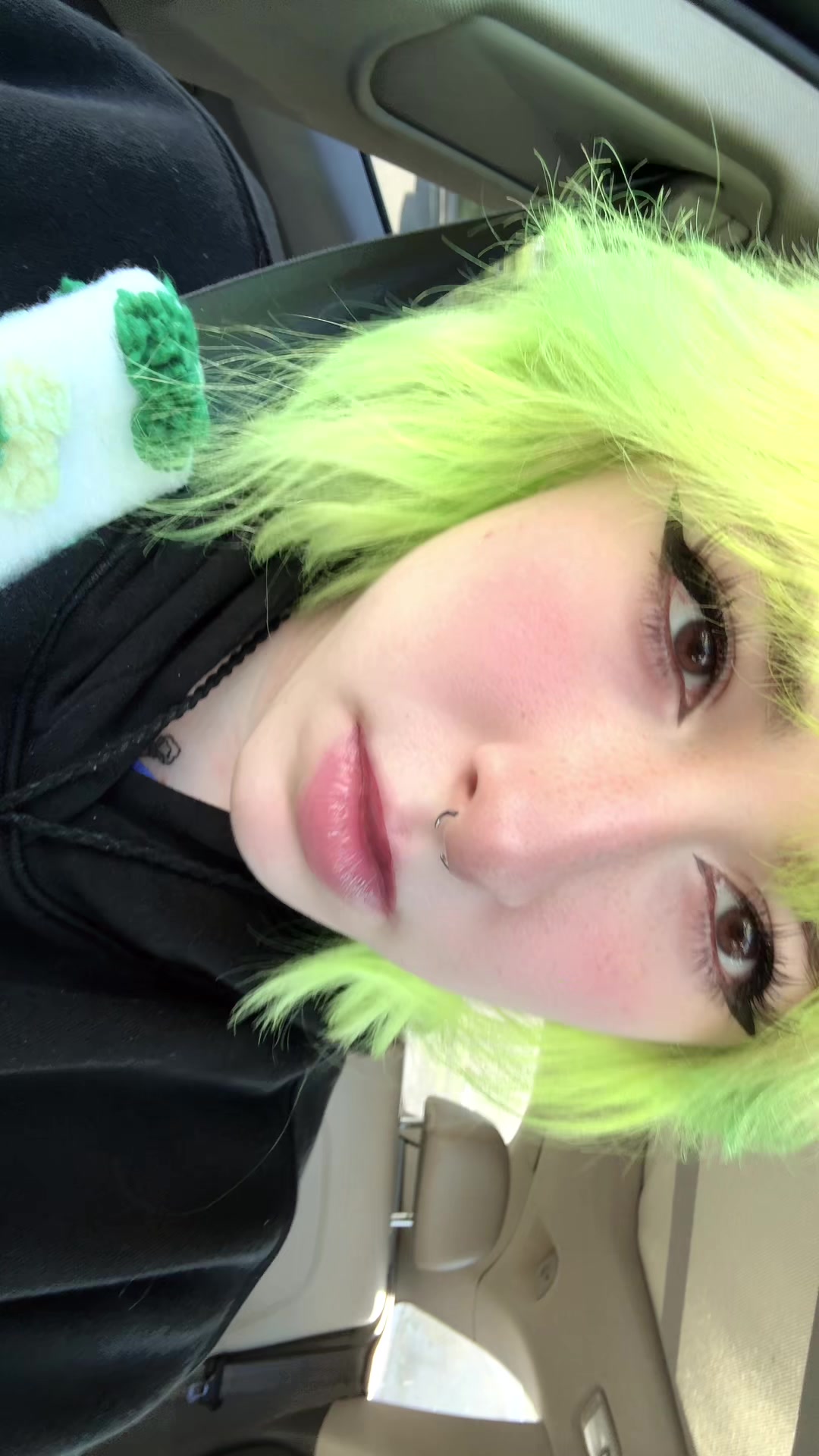 @Impineapplegg