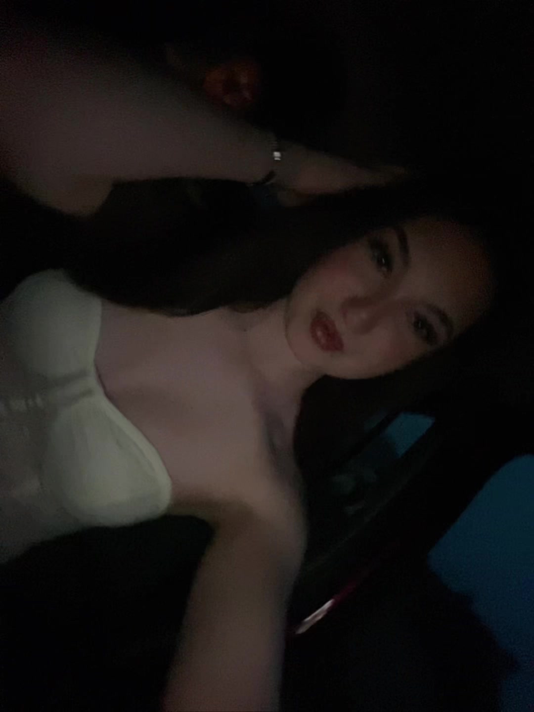 @М