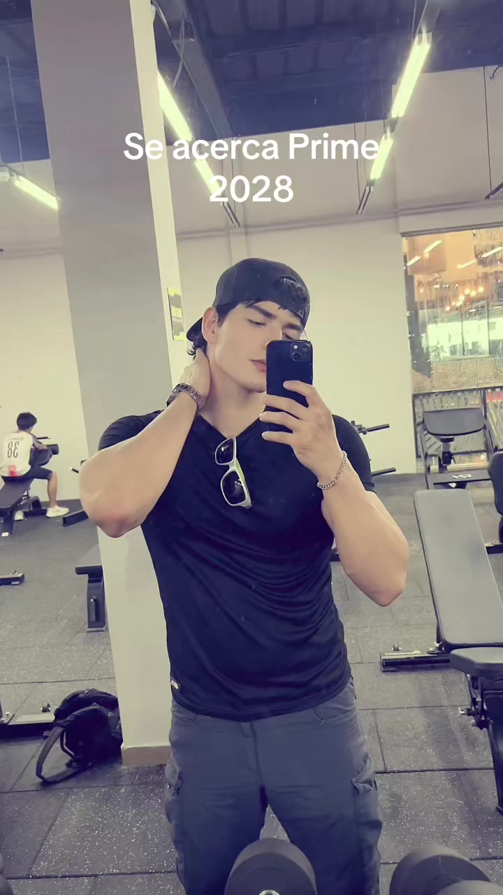 @vladimirslayer
