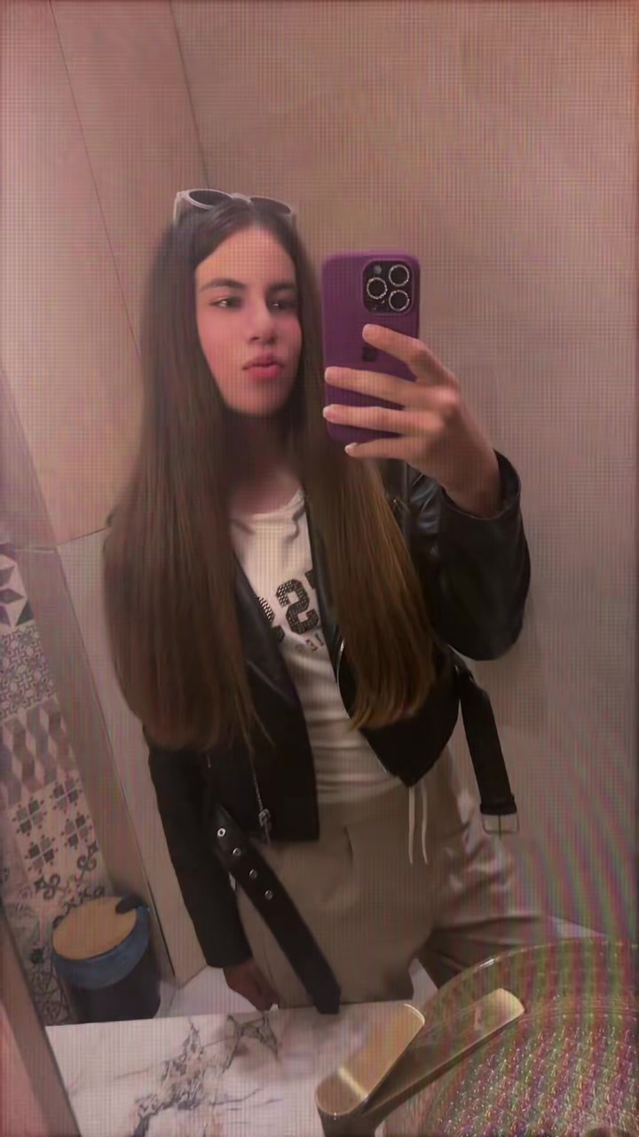 @Saraa