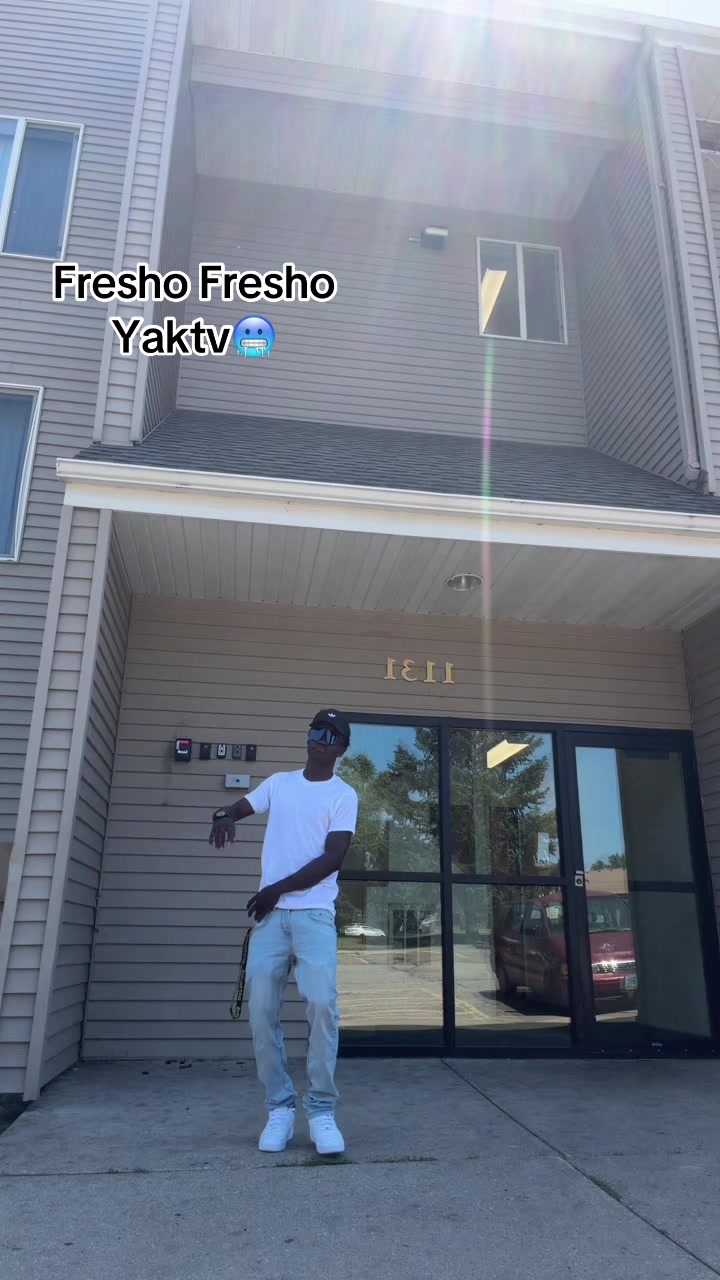 @Dopebowy Jethro🇱🇷✌🏿