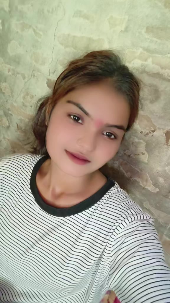 @N&igrave;dh&icirc;_Adhik&acirc;ri 22