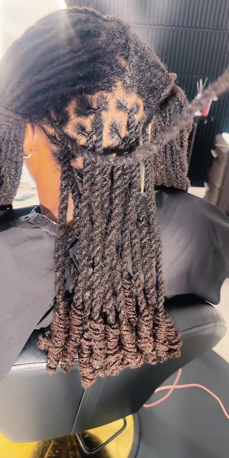 @Cape Cod Hairstylist ๐๐ฝโ๏ธ