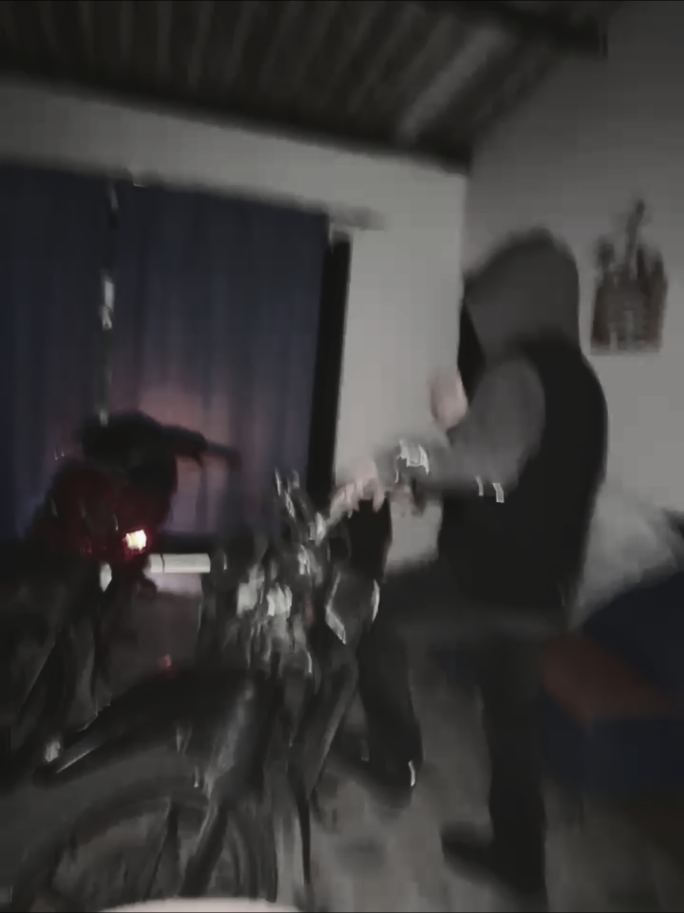 @El_niño33🕷️