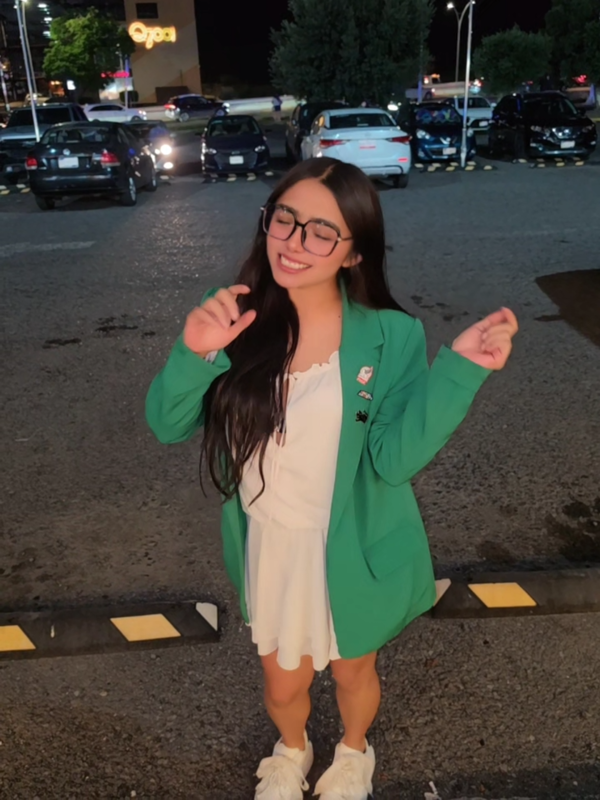 @Ferni Mellow🌷