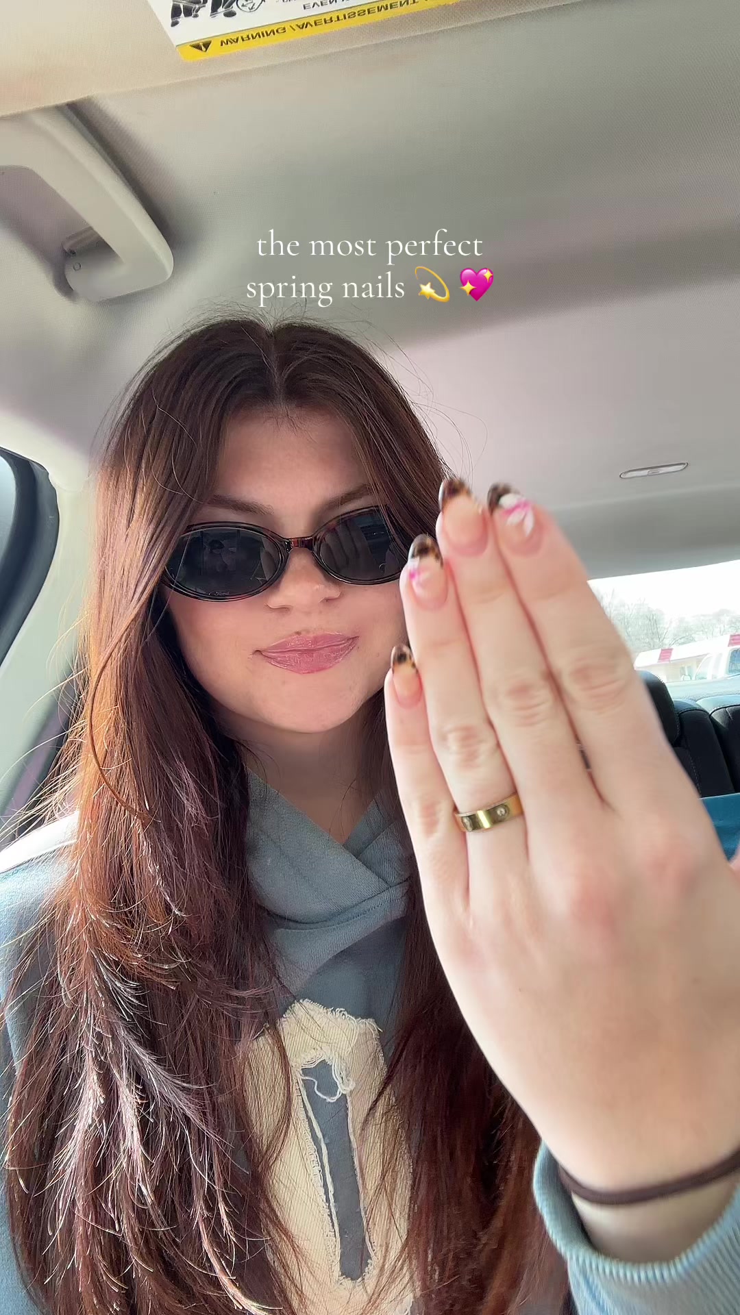 @elle.beckerj