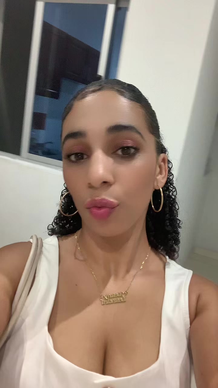 @Leandra 🇨🇻