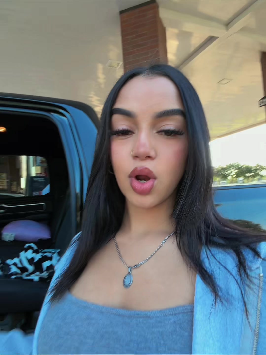 @Isa💕
