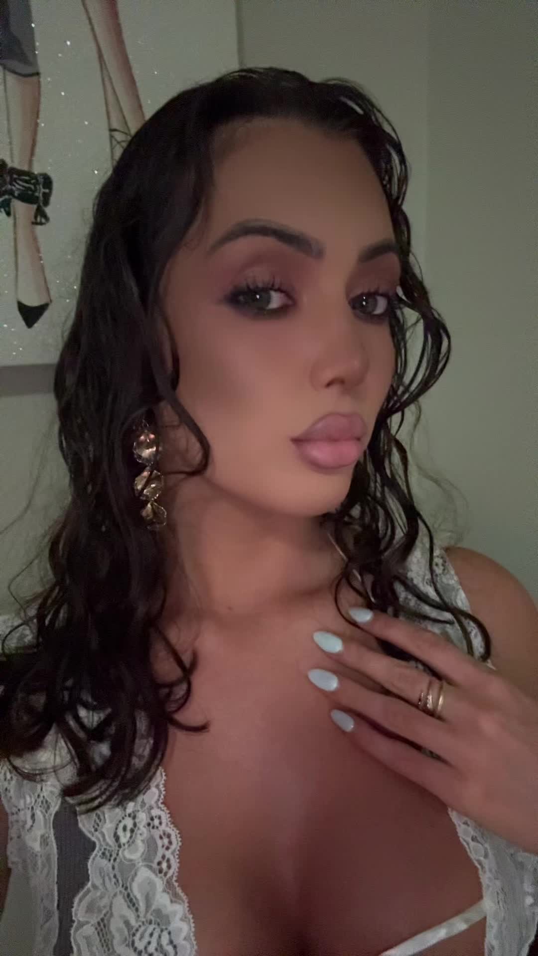 @nadeeahbaby