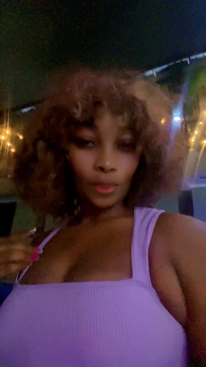 @Prettychocolate🦋