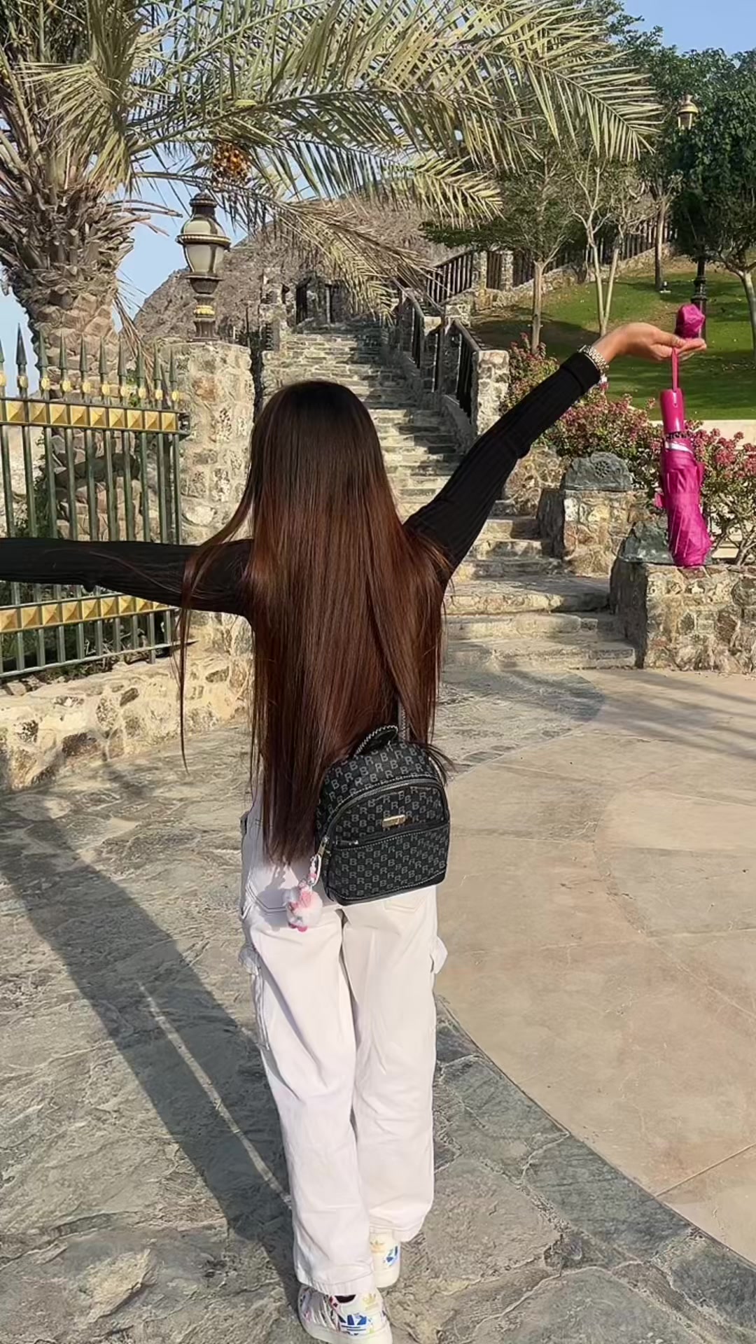 @lyn_bongz