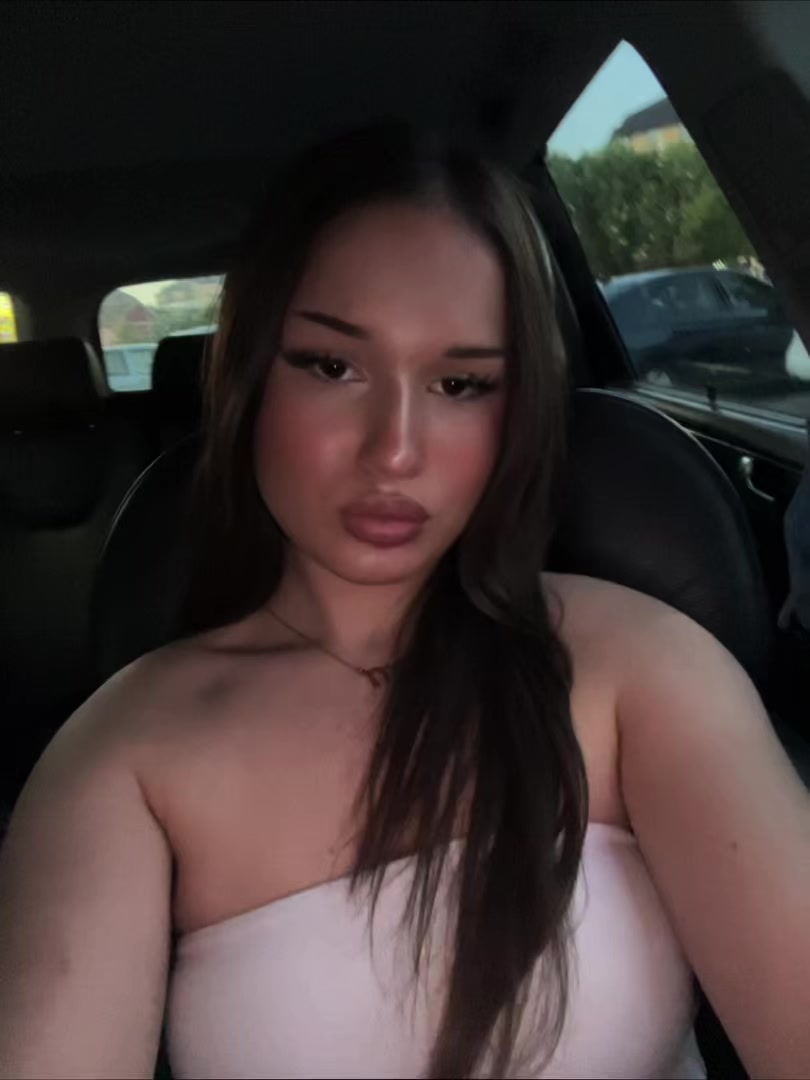 @🥥