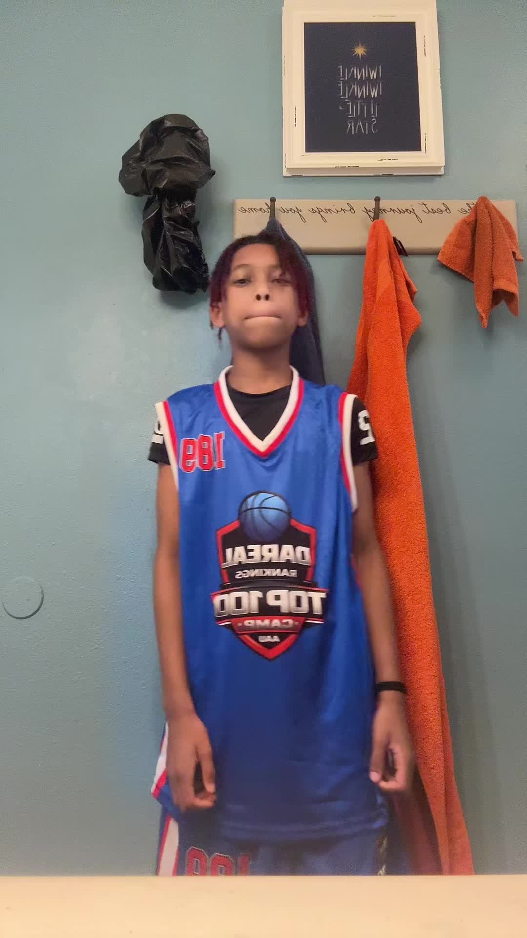 @Mphoops