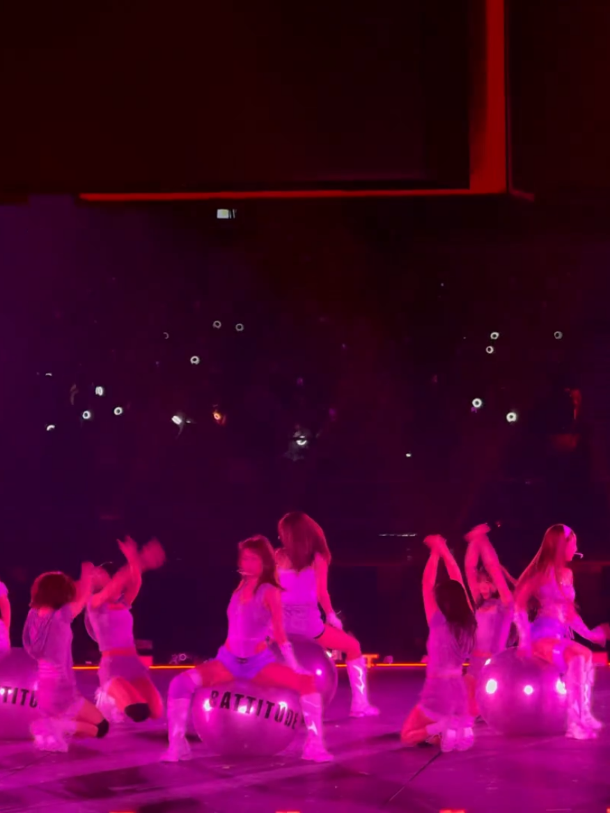 @THIS IS FOR WORLD TOUR