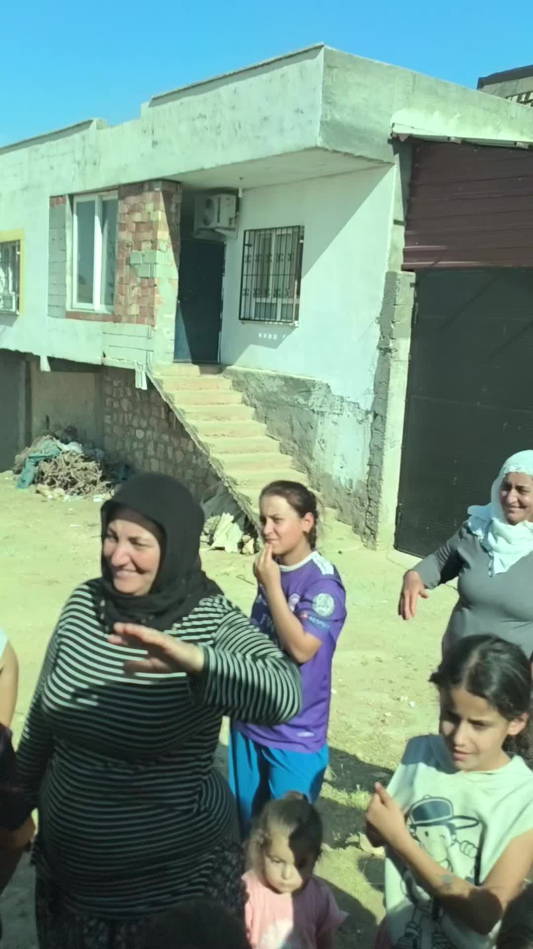@C A V R E Ş. B R R A T