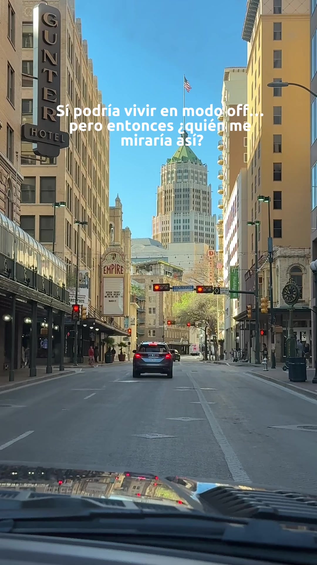 @Ricardo Carbajal Güereque