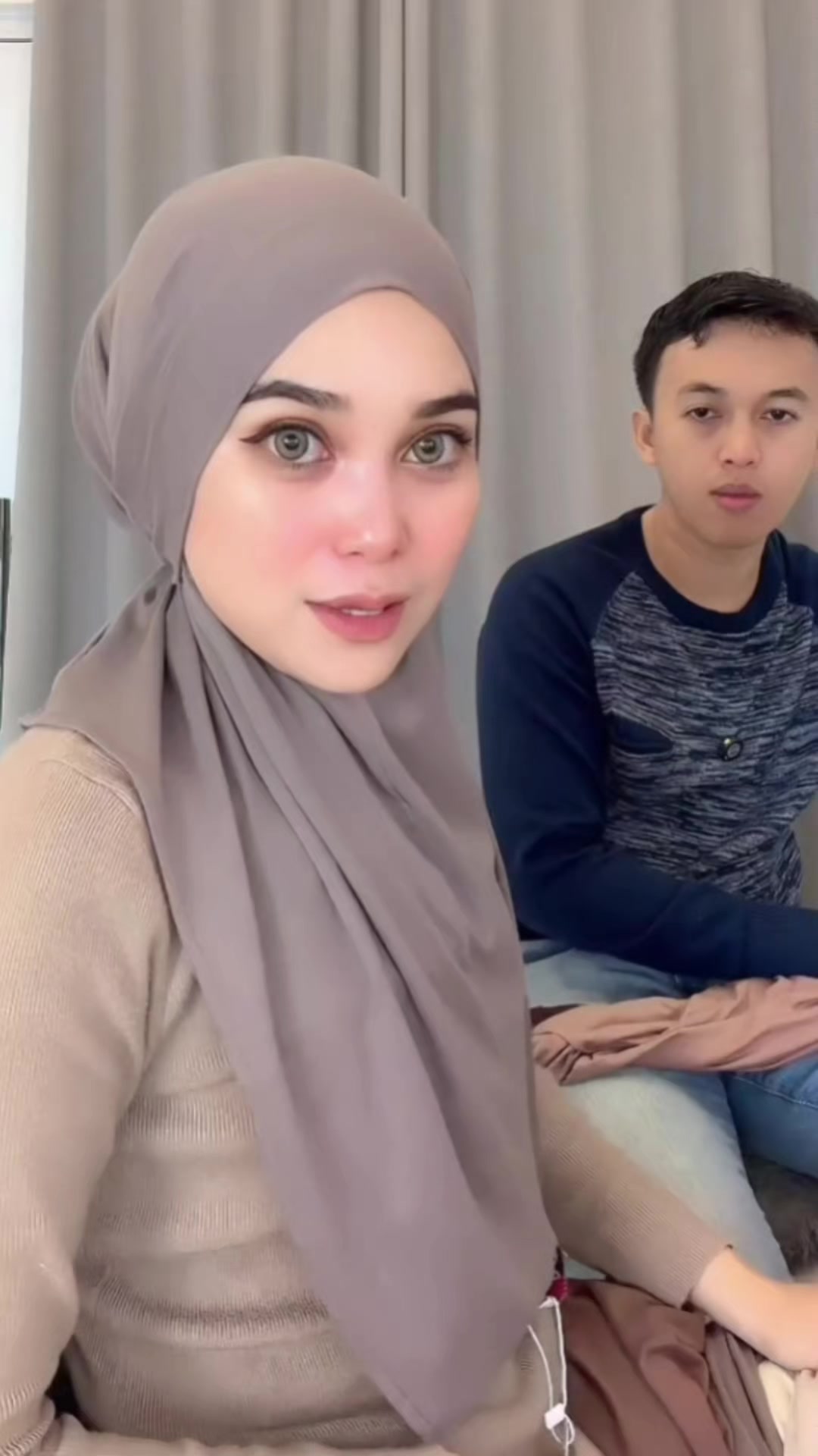 @teteh mona