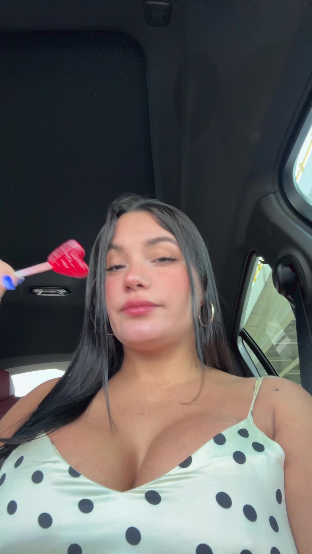 @Karina Brito