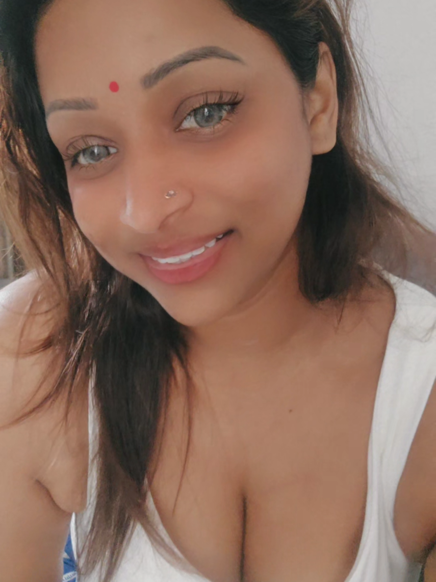 @Dhakshaiini_Official