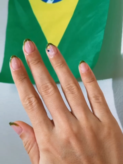 @loresouza