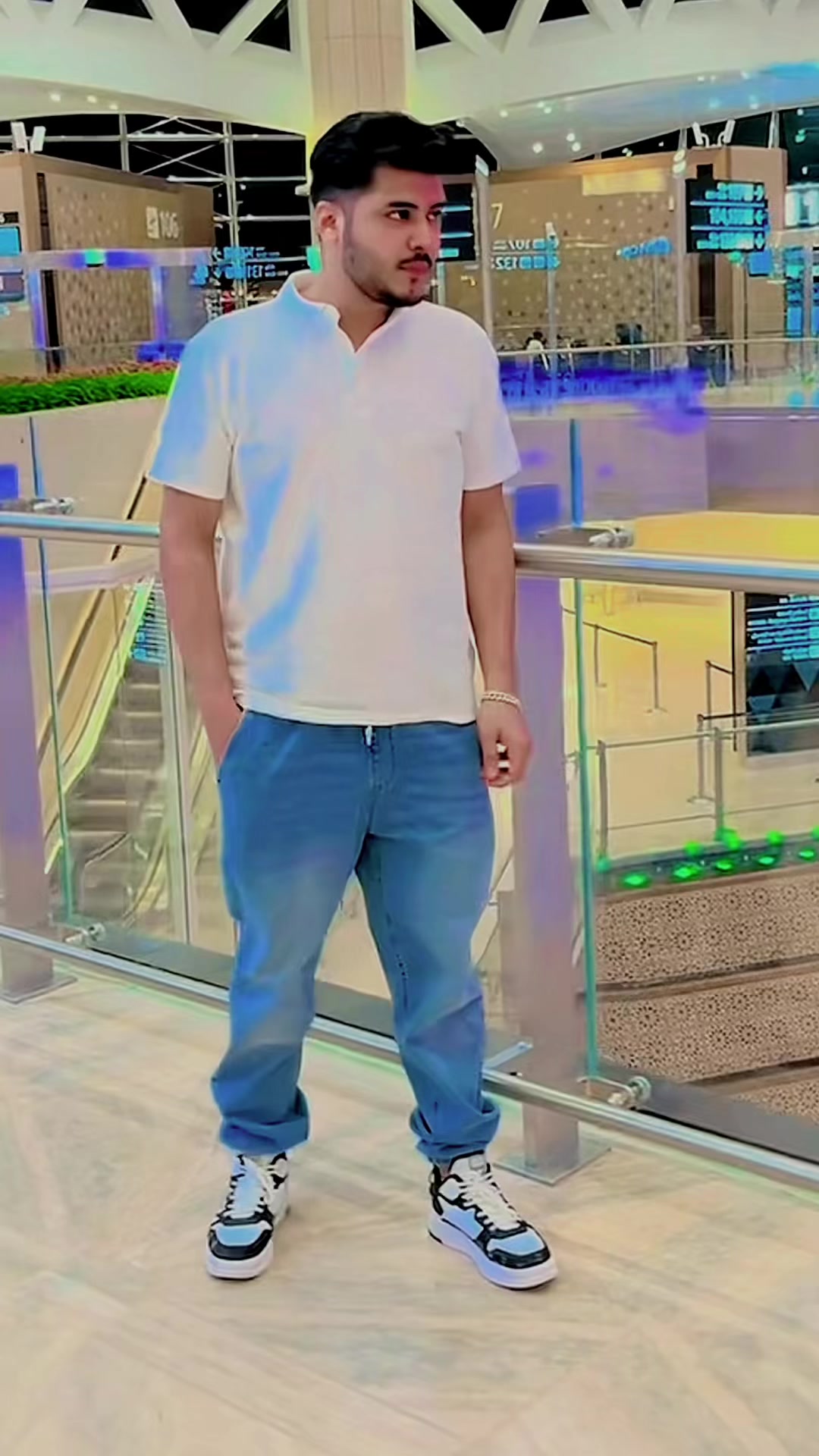 @Zawar Ali Shenshah🇸🇦🇮🇶🇬🇧