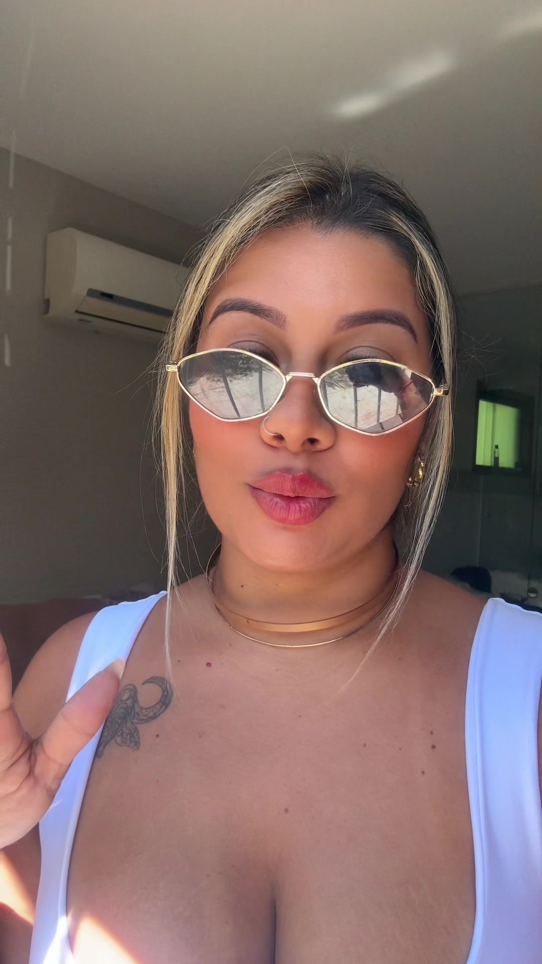 @Brenda Nayara