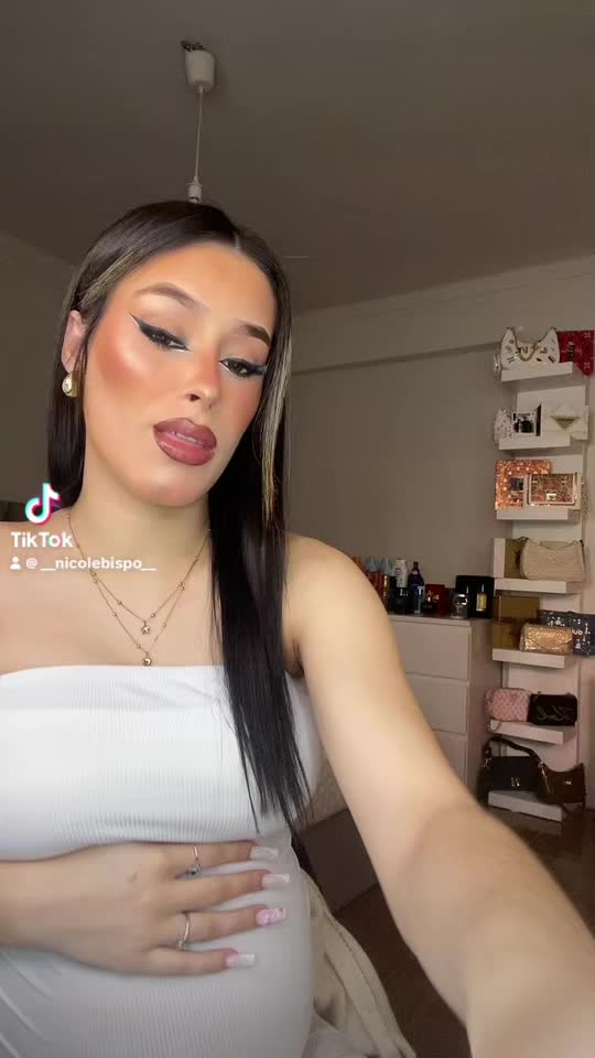 @𝑵𝒊𝒄𝒐𝒍𝒆𝒃𝒊𝒔𝒑𝒐✨ .