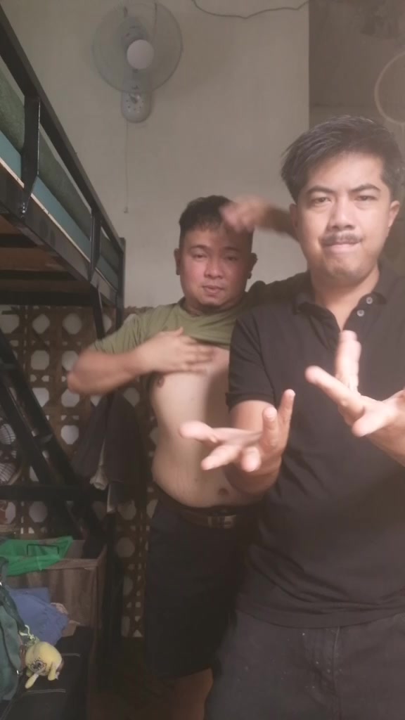@JexxZares 🇵🇭