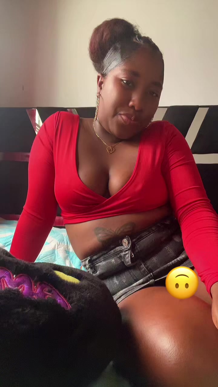 @Isa🥰❤️