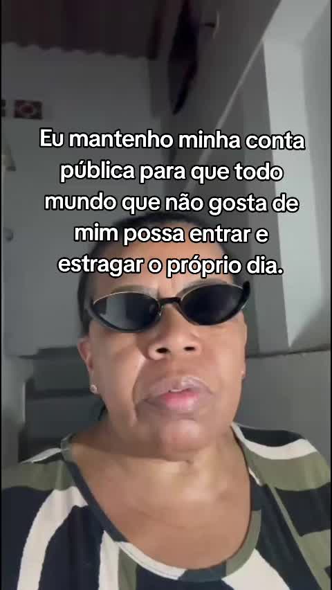 @memezeiras_.