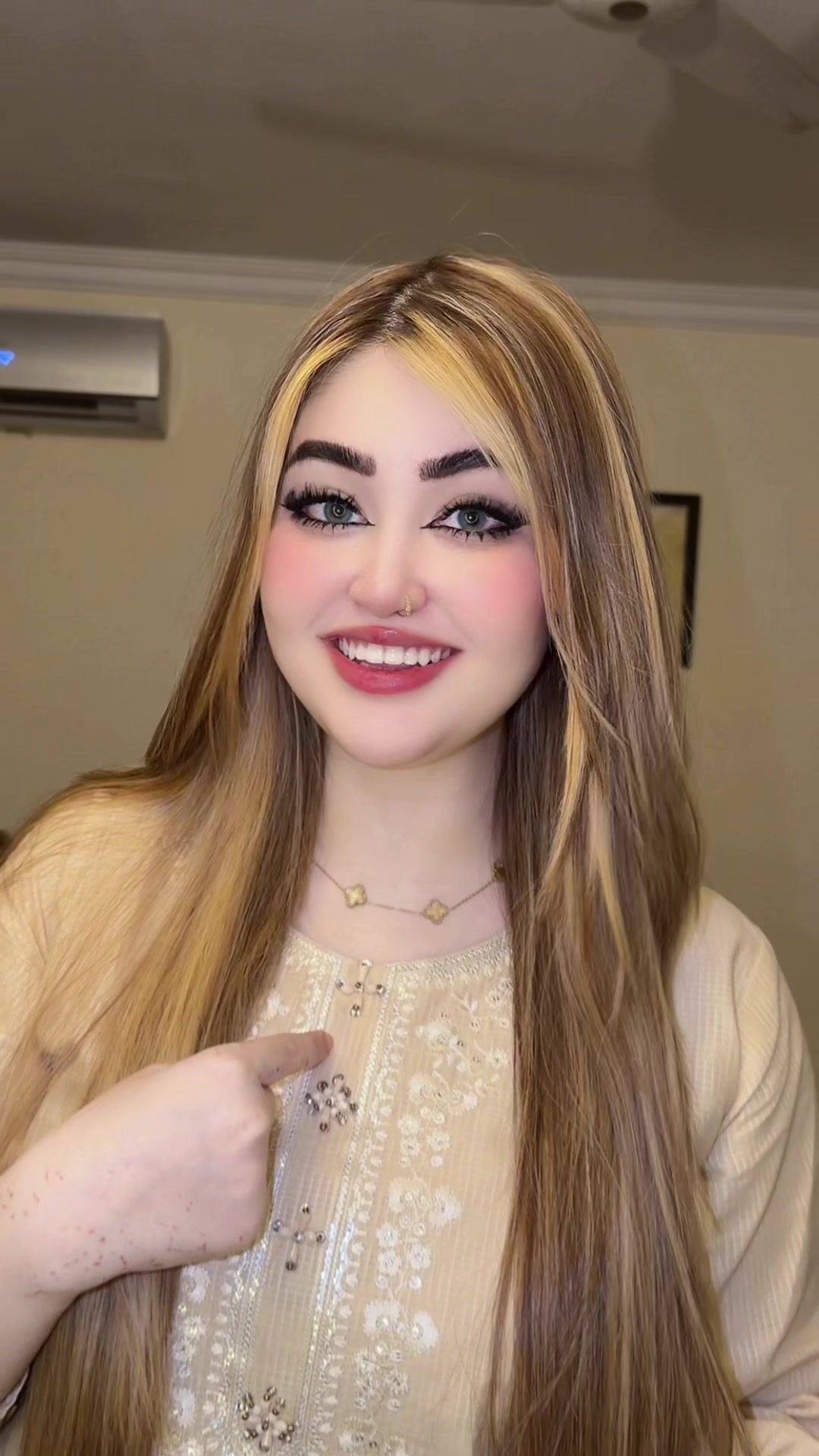 @𝐌𝐚𝐫𝐢𝐚𝐦