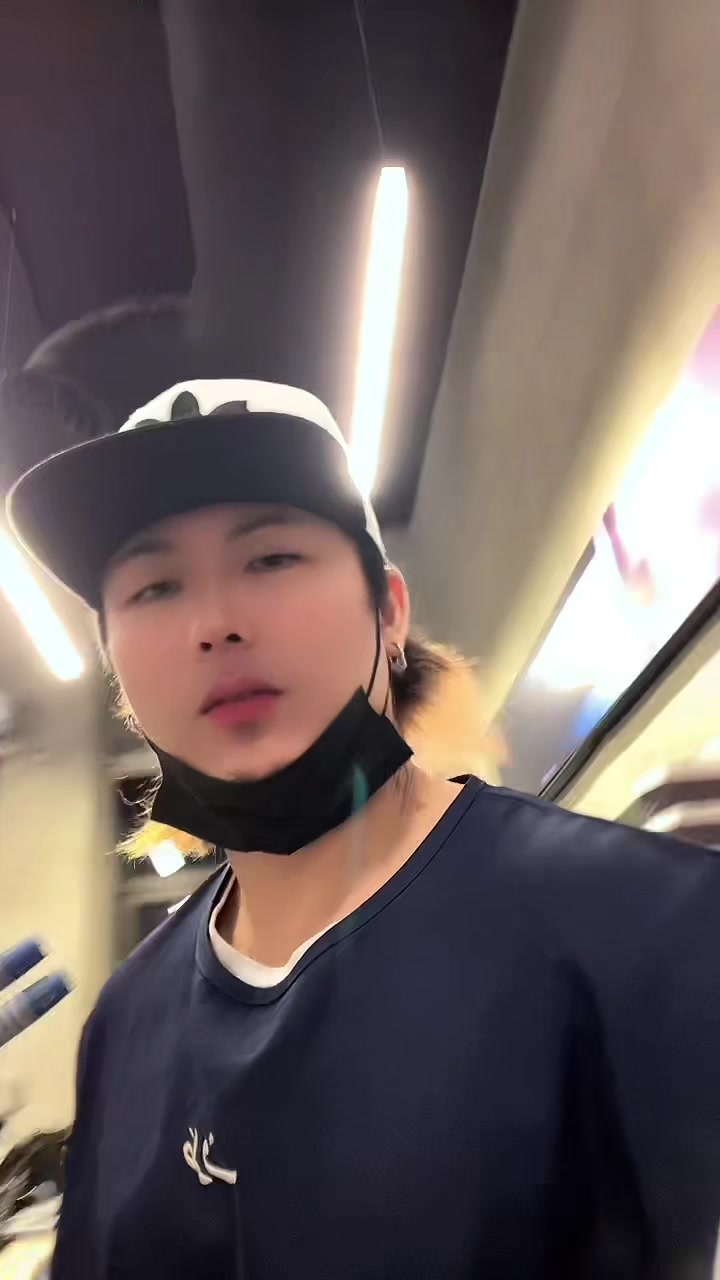 @Chinitong Maldito