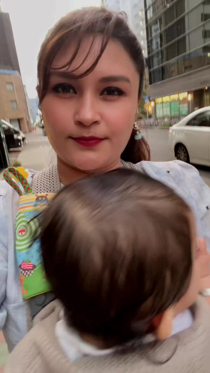 @binitasudan👩❤️👨🇳🇵🇯🇵