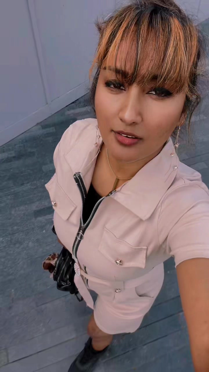 @Sujata๐ค๐ฌ๐ง๐ง๐ฉ