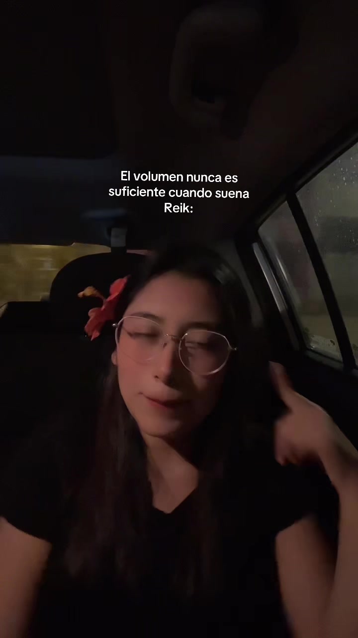 @Nicol Anali 🦋