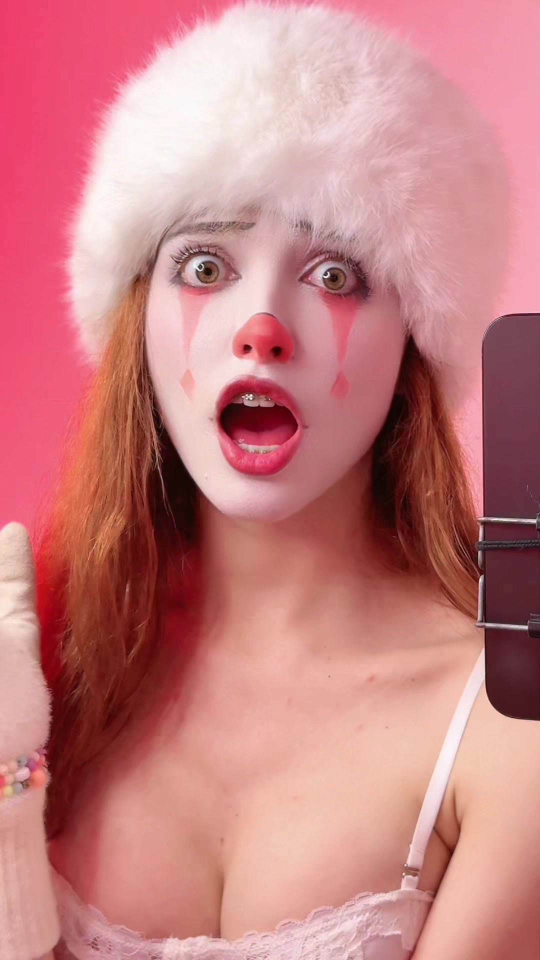 @Elowen Clown