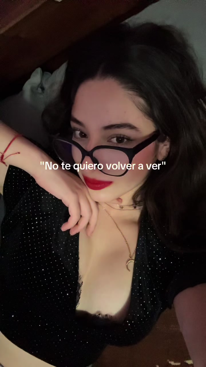 @Itsimenaa_