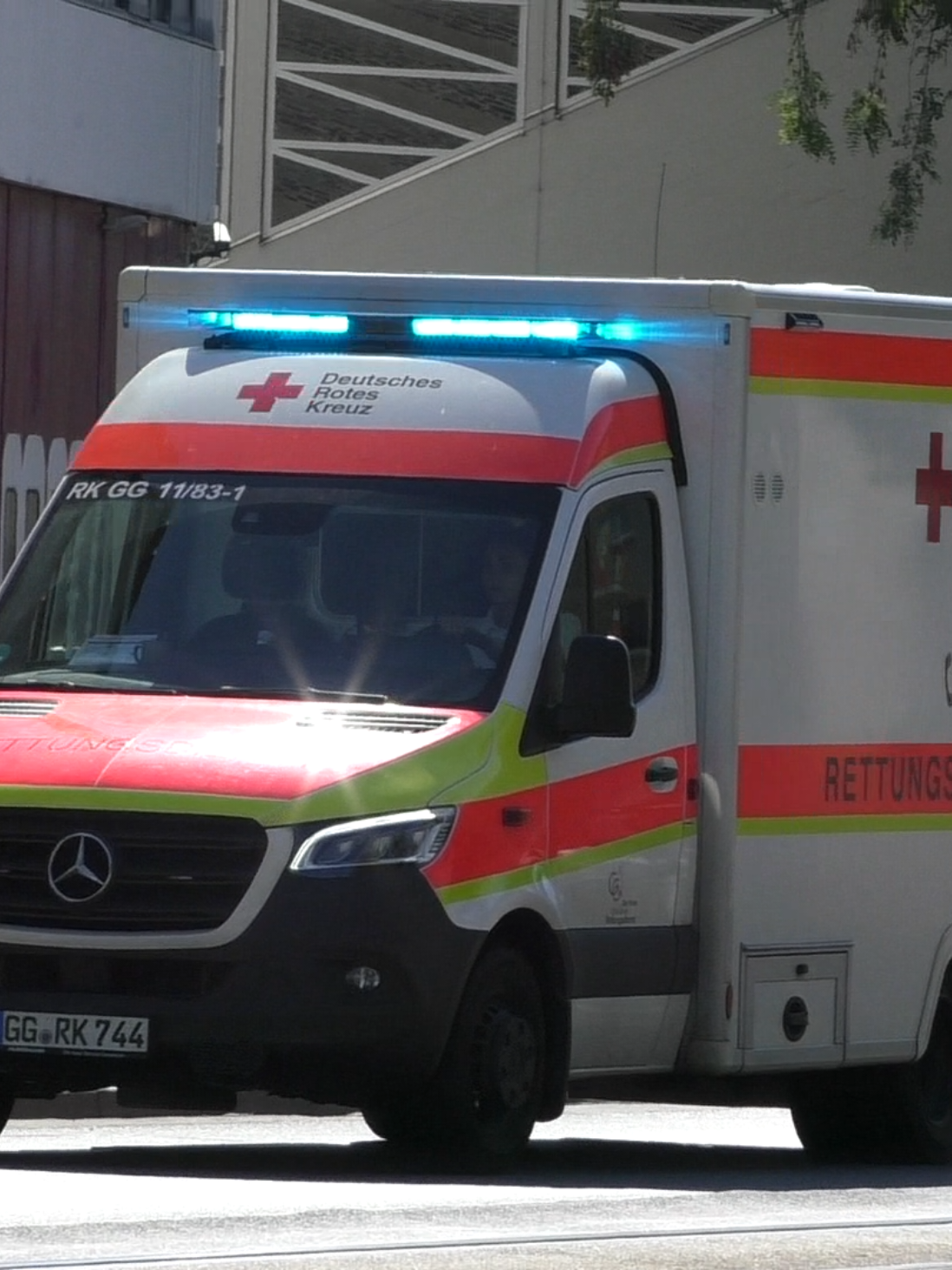 @Blaulichtfahrt