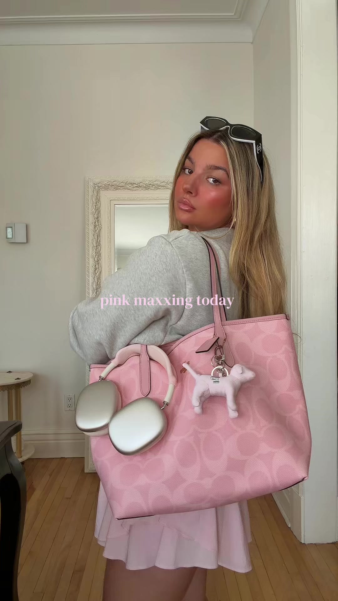 @Eve Lauren