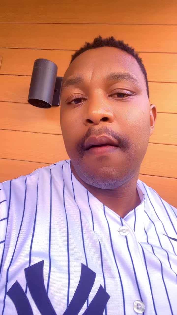 @Uviwe 🇿🇦 🇨🇦