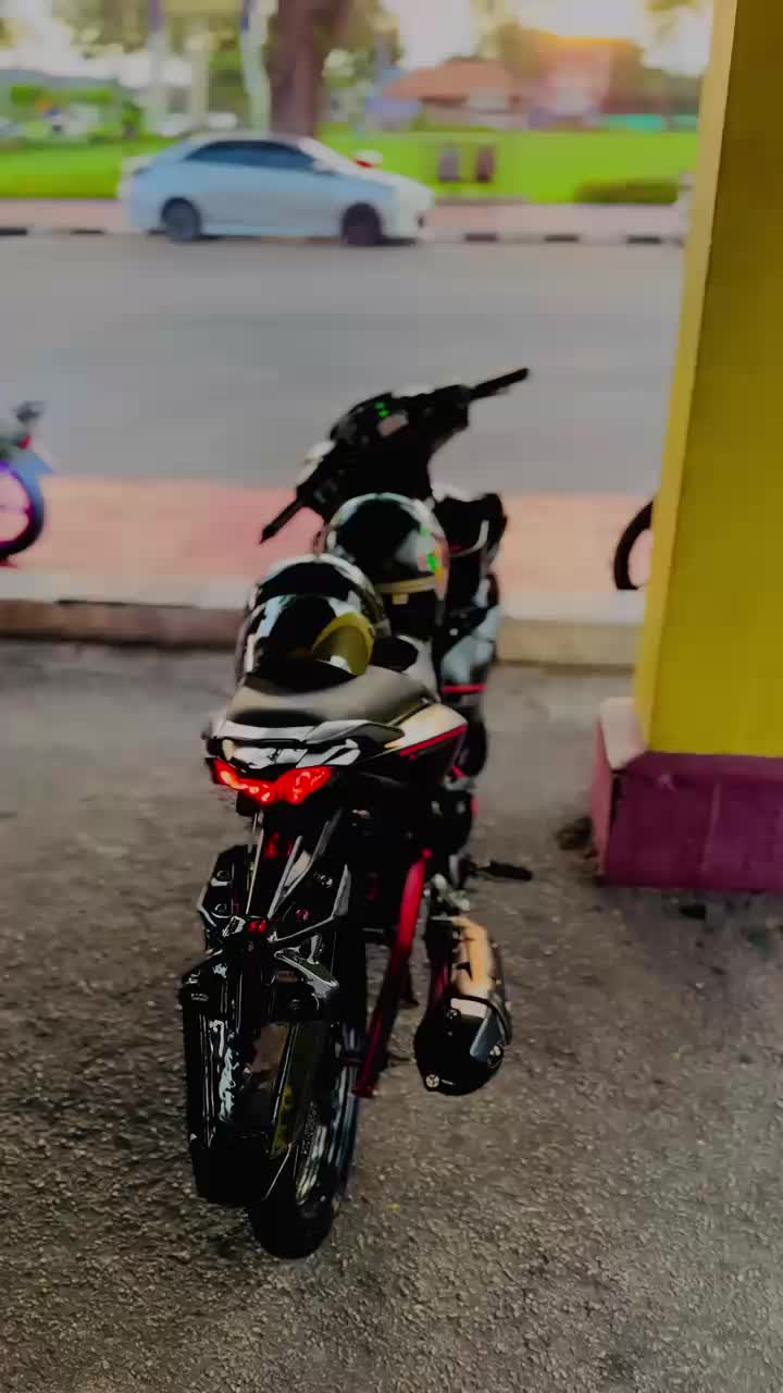 @.