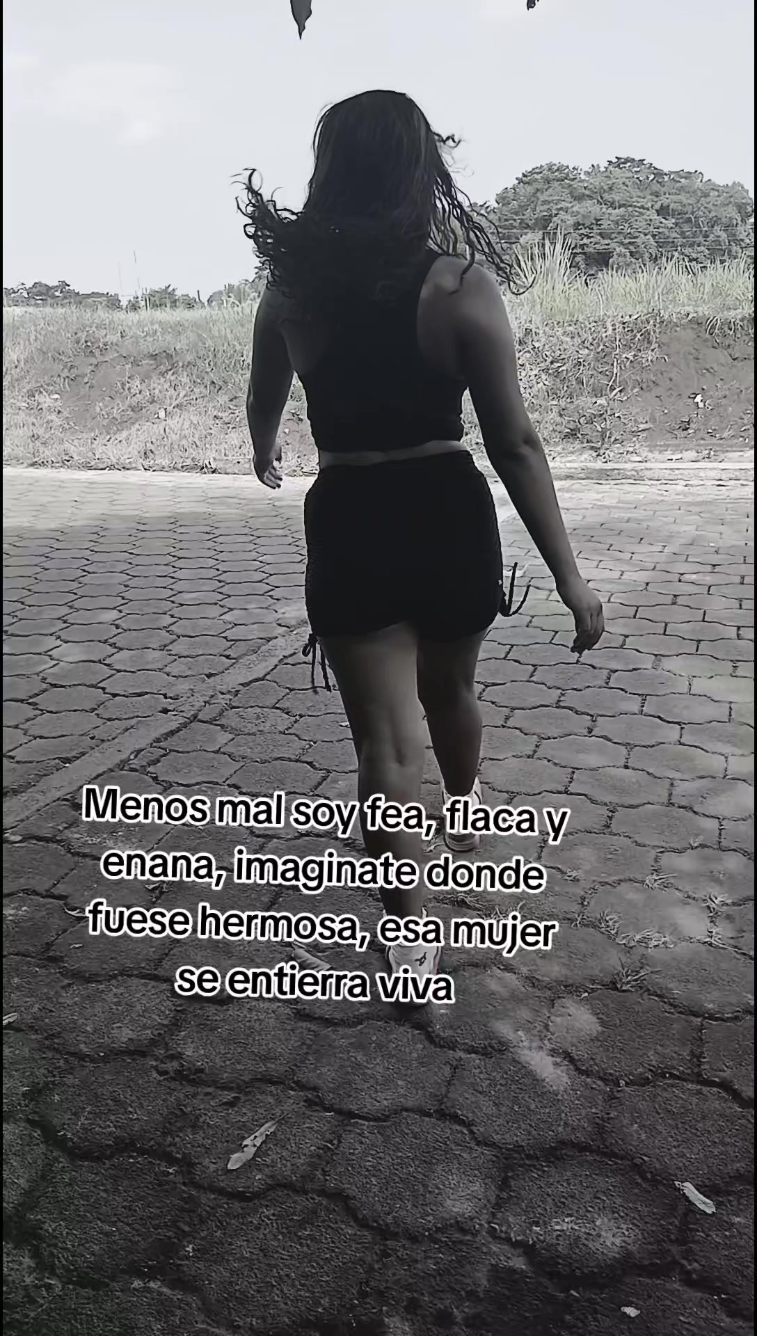 @DANIELA 🌸