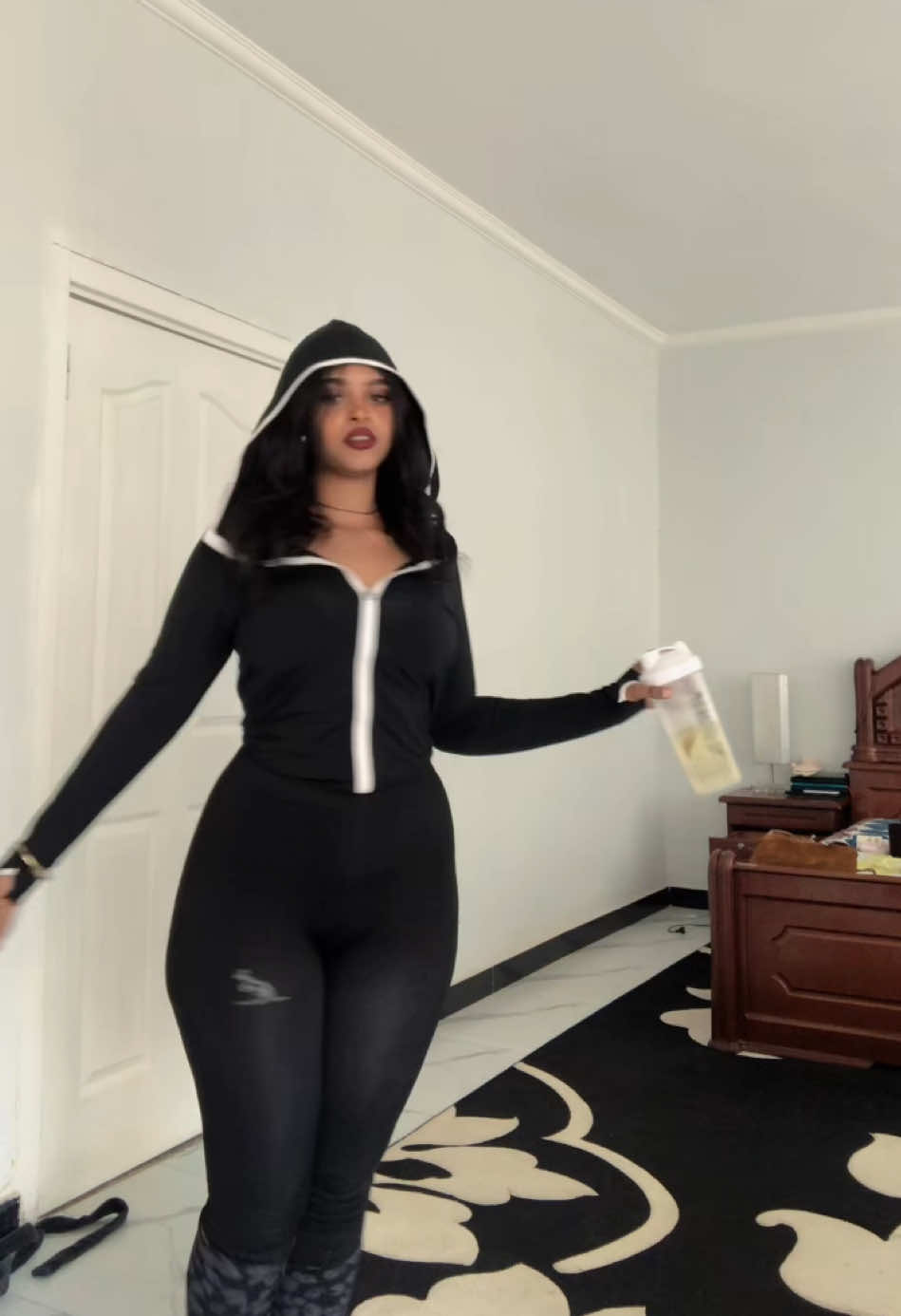 @Mara🕸️