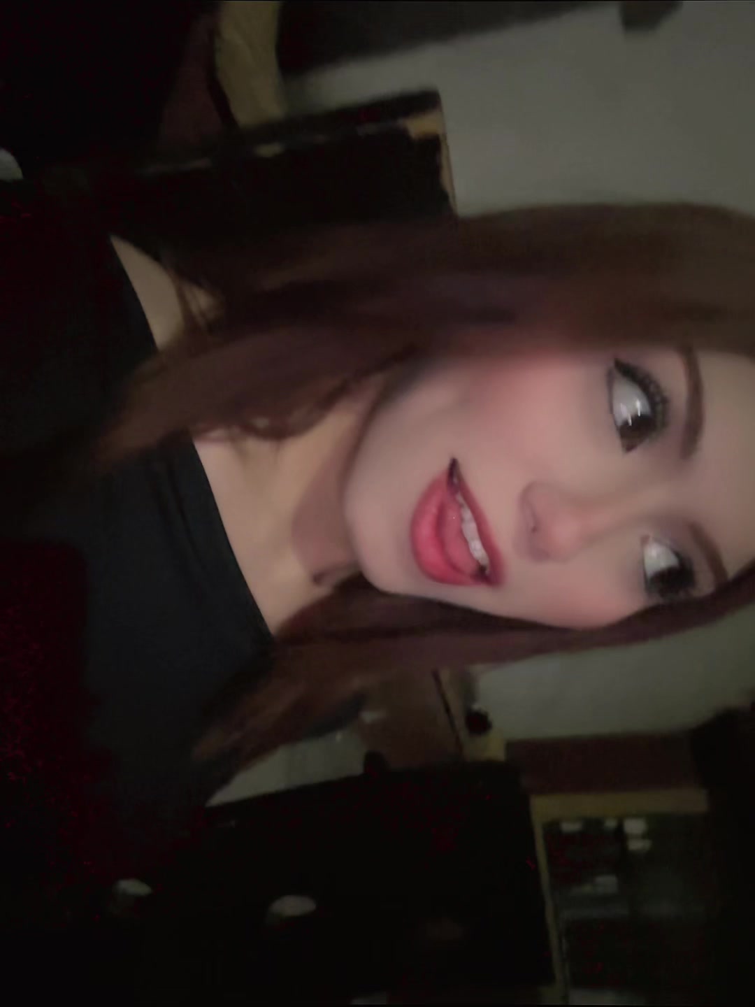 @Isabella