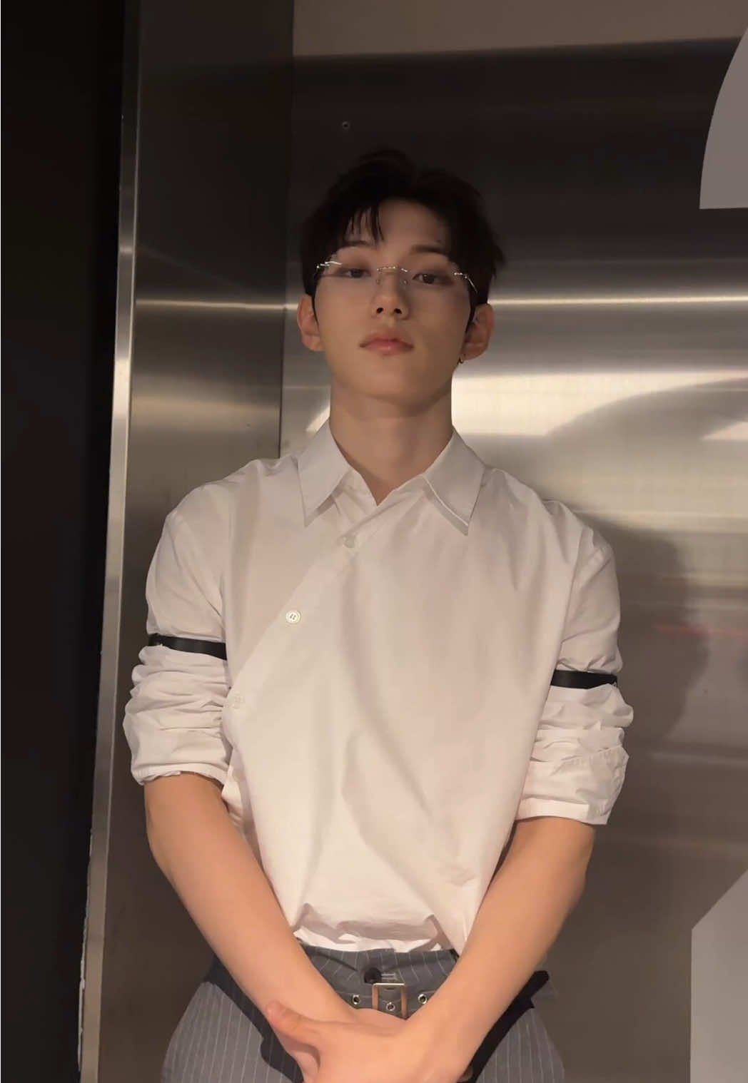 @CLOSE YOUR EYES